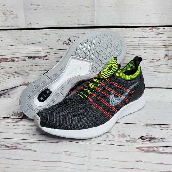 Nike Other - Nike Air Zoom Mariah Flyknit Racer  Running Sz10.5